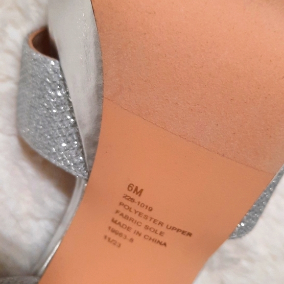 I. Miller Shoes - Picture 5 of 8